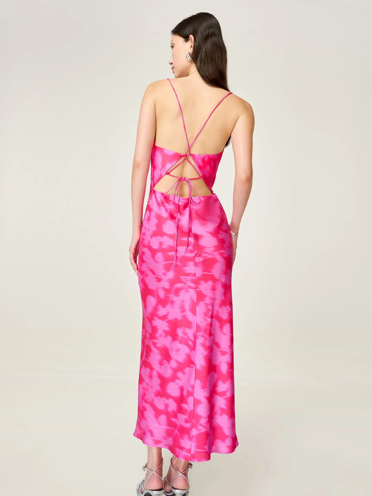 Riviera Midi Dress in Blurred Floral Magenta - Image 2