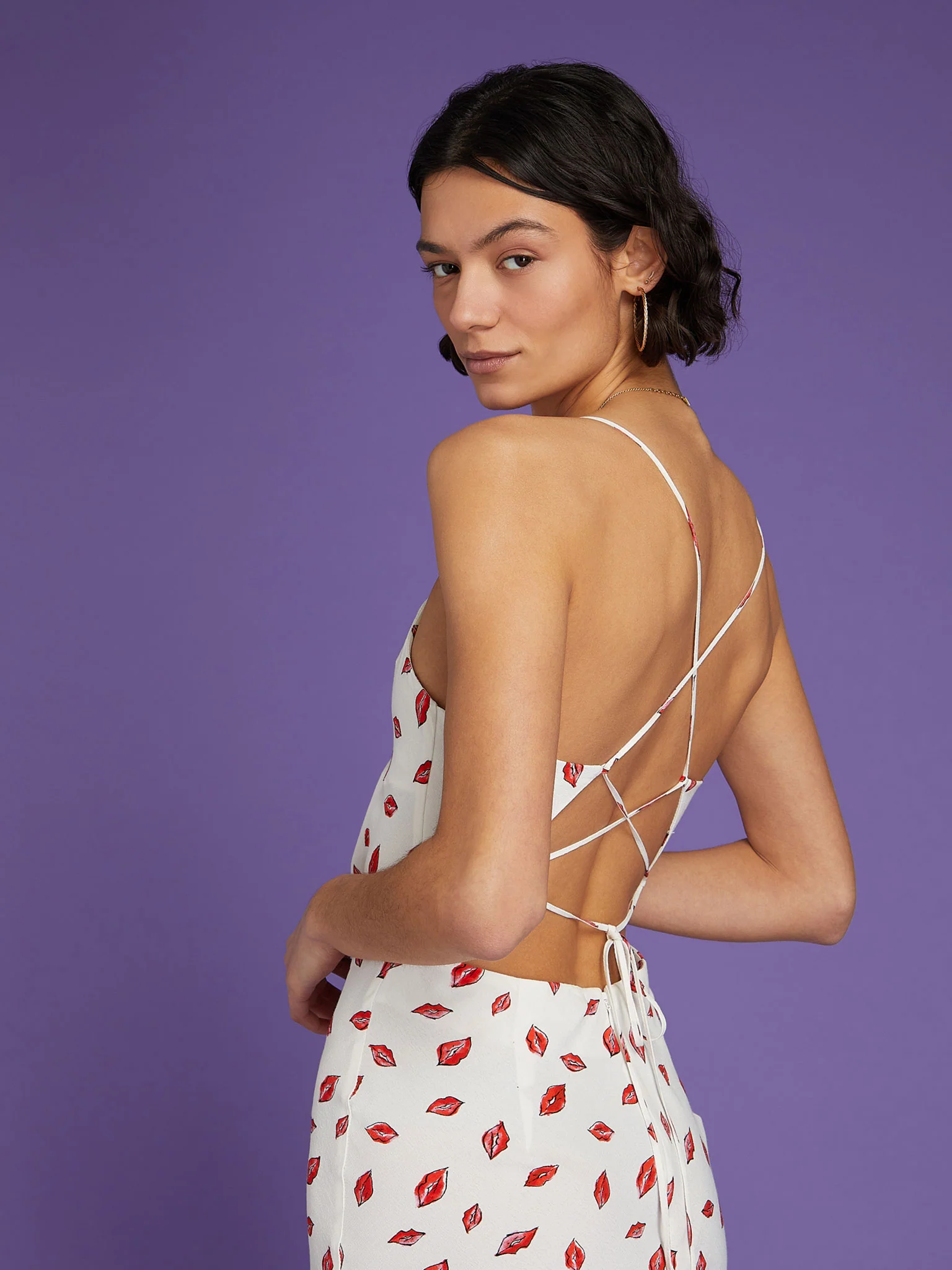 Riviera Midi Dress in White Lips Print - Image 2