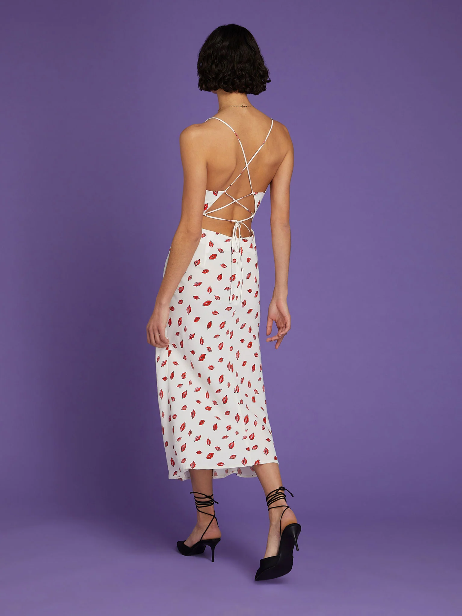 Riviera Midi Dress in White Lips Print - Image 3