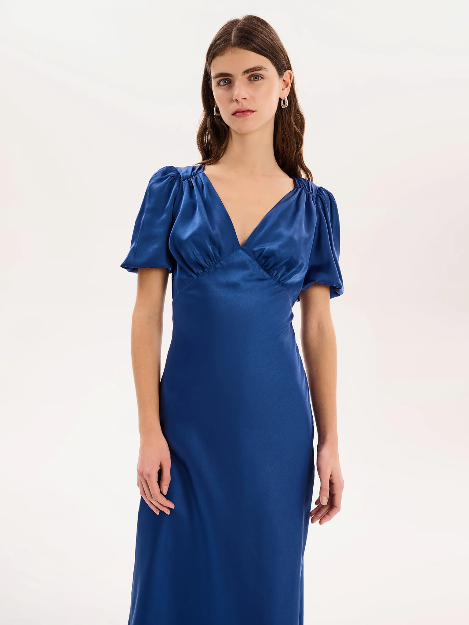 Rosie Puff Sleeve Dress in Navy - Image 4