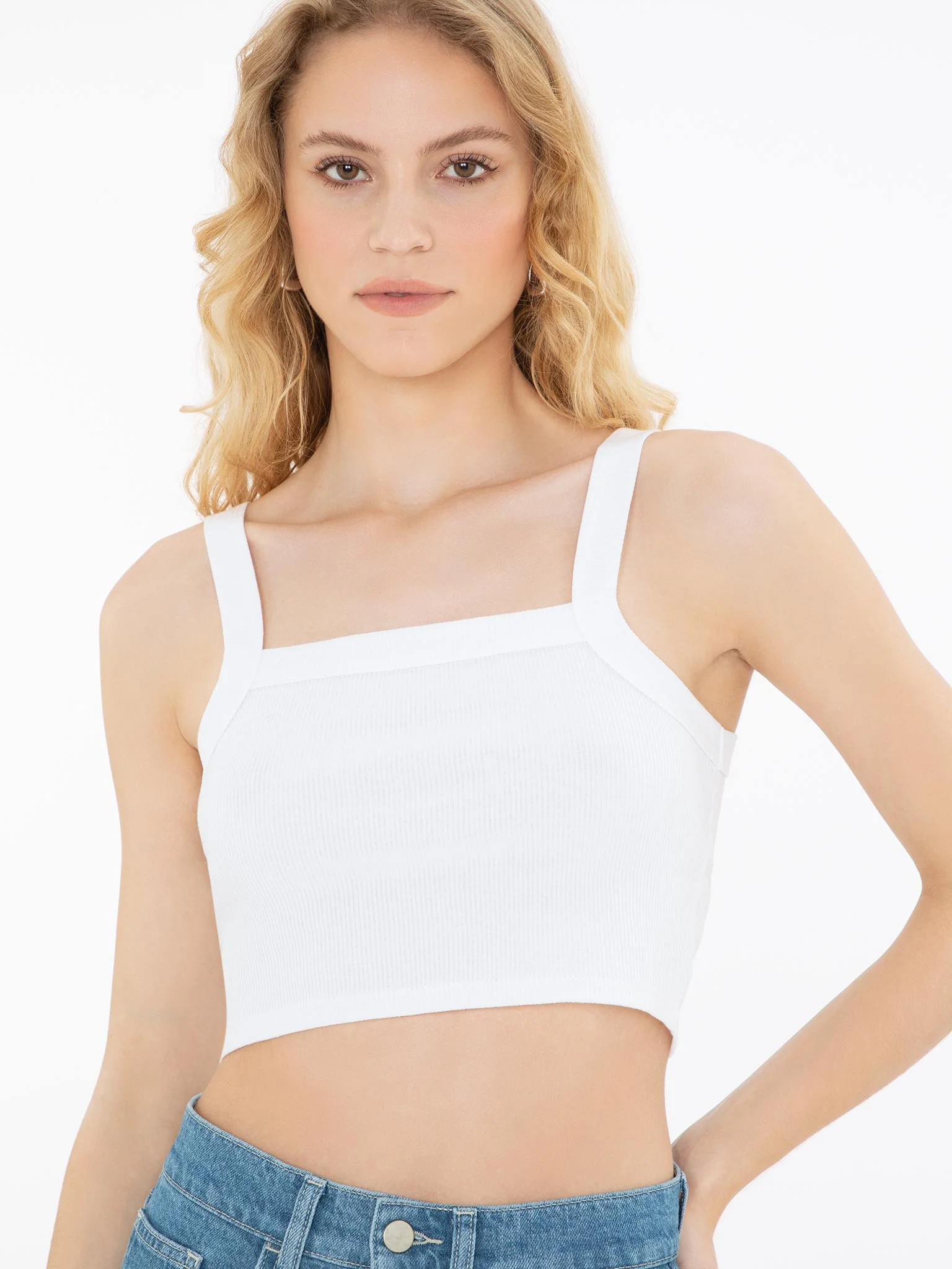 Rowan Cropped Top in White - Image 5
