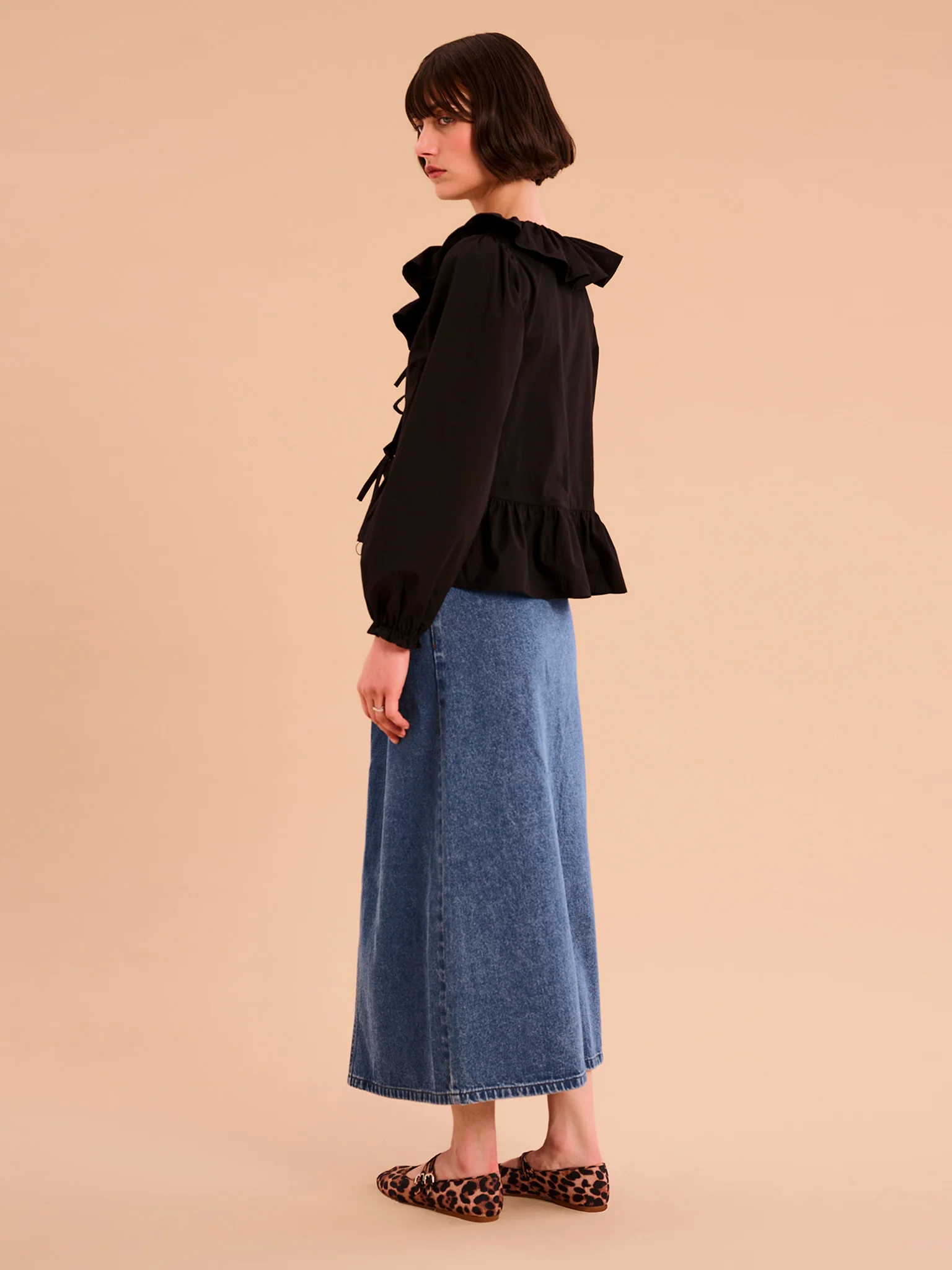 Selena Frill Blouse in Black - Image 3
