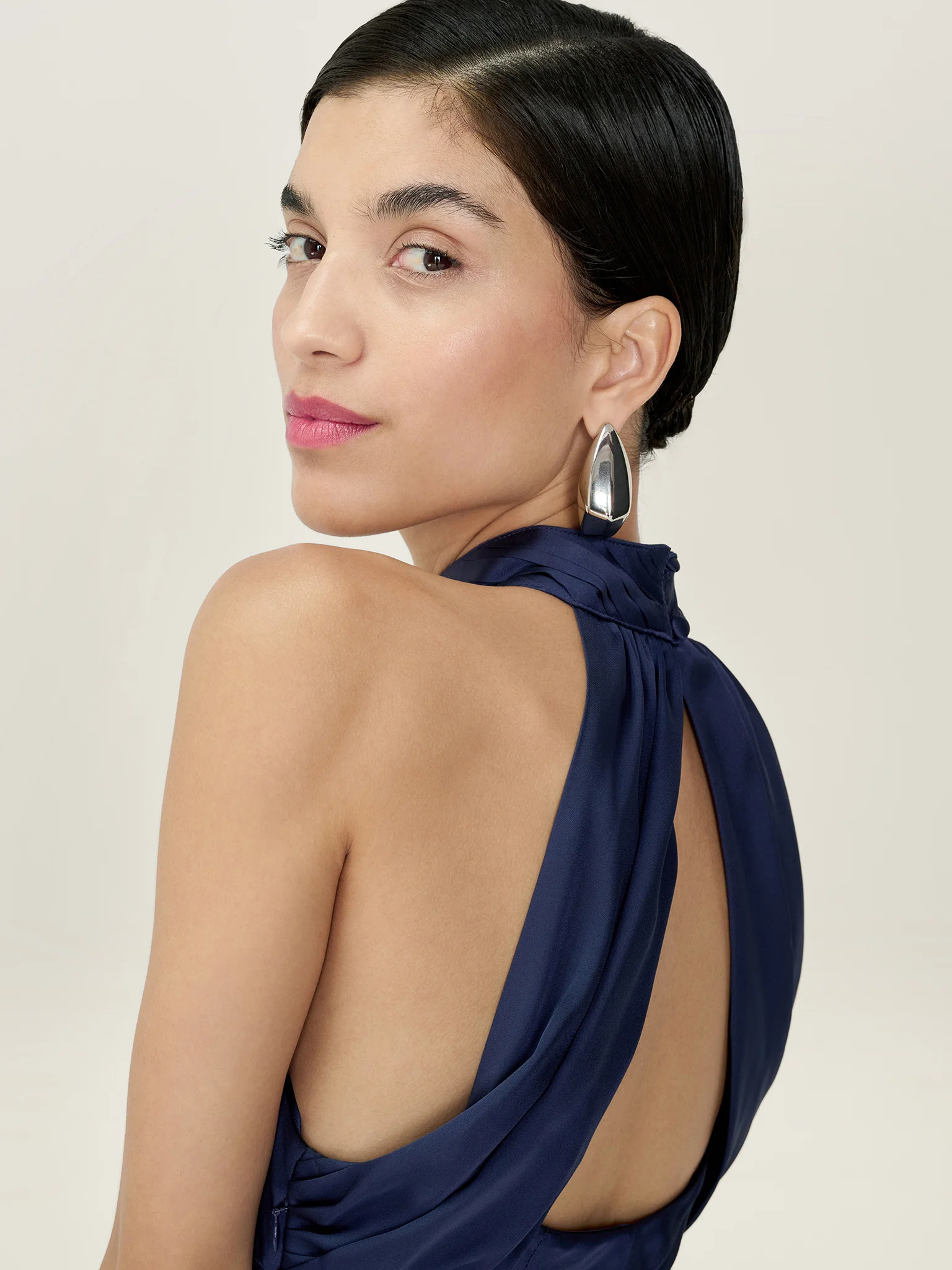 Seychelles Dress in Navy - Image 6