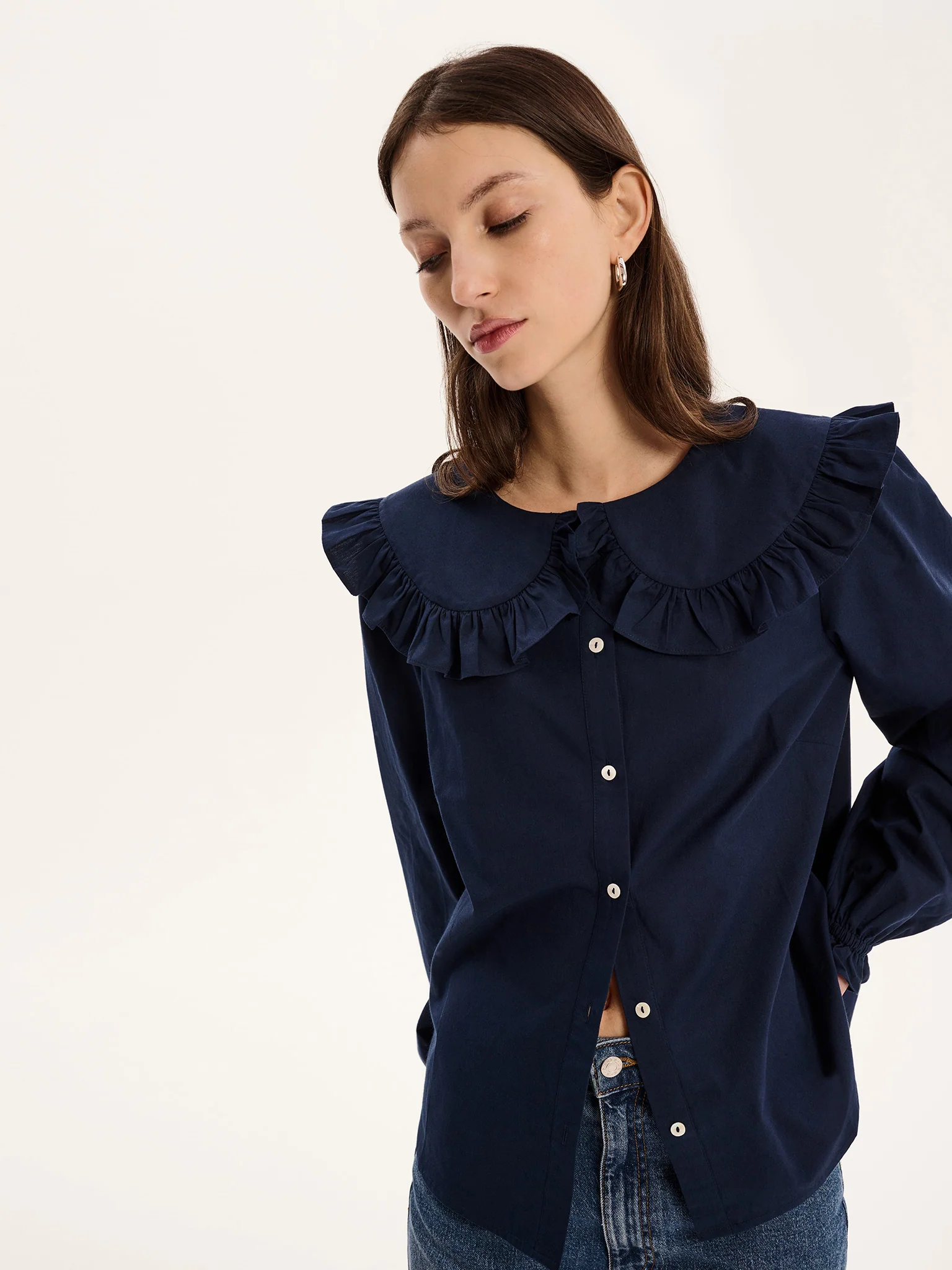 Sunday Shirt in Navy - Image 4