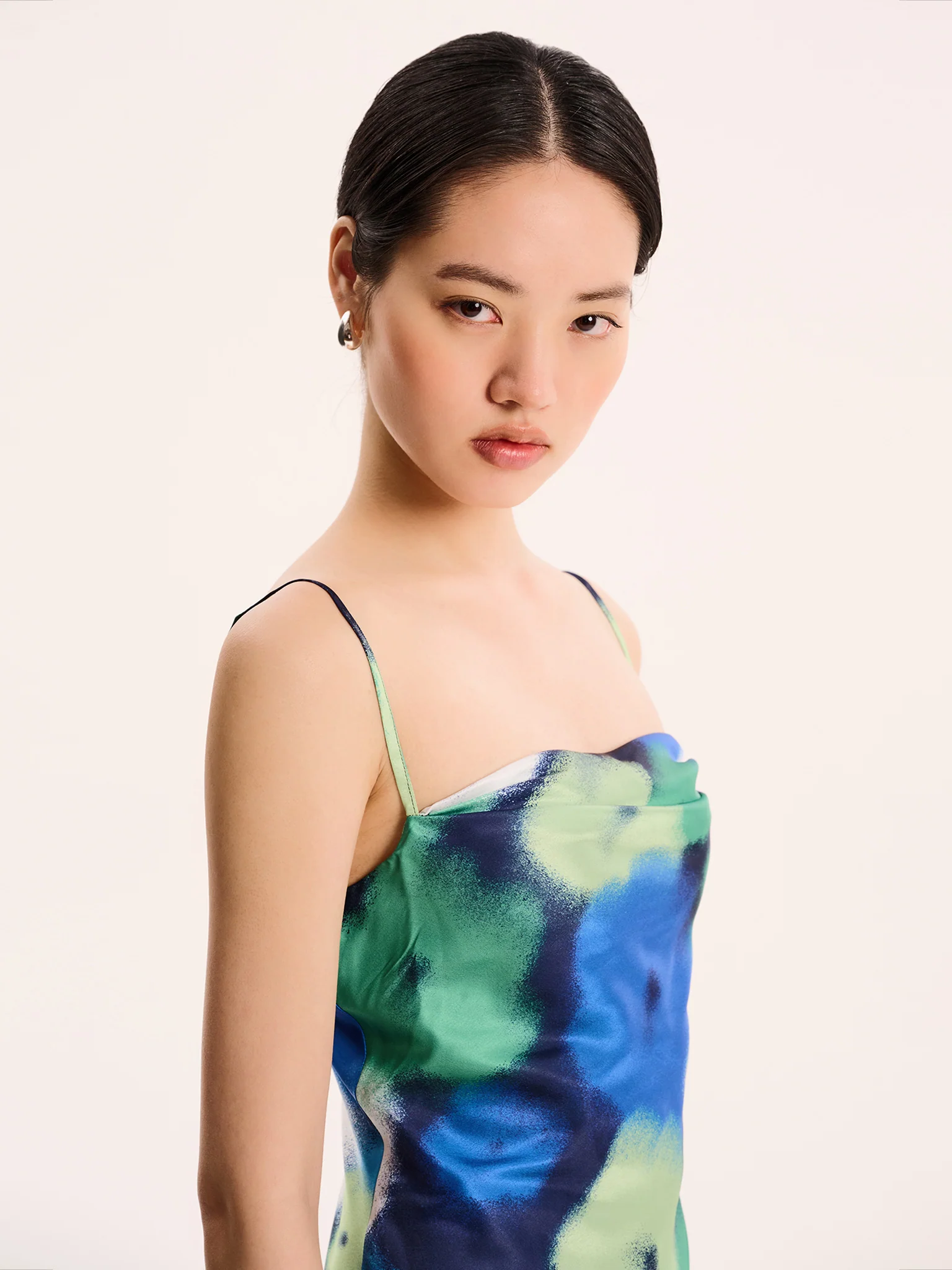 Tanya Dress in Spray Floral - Image 3