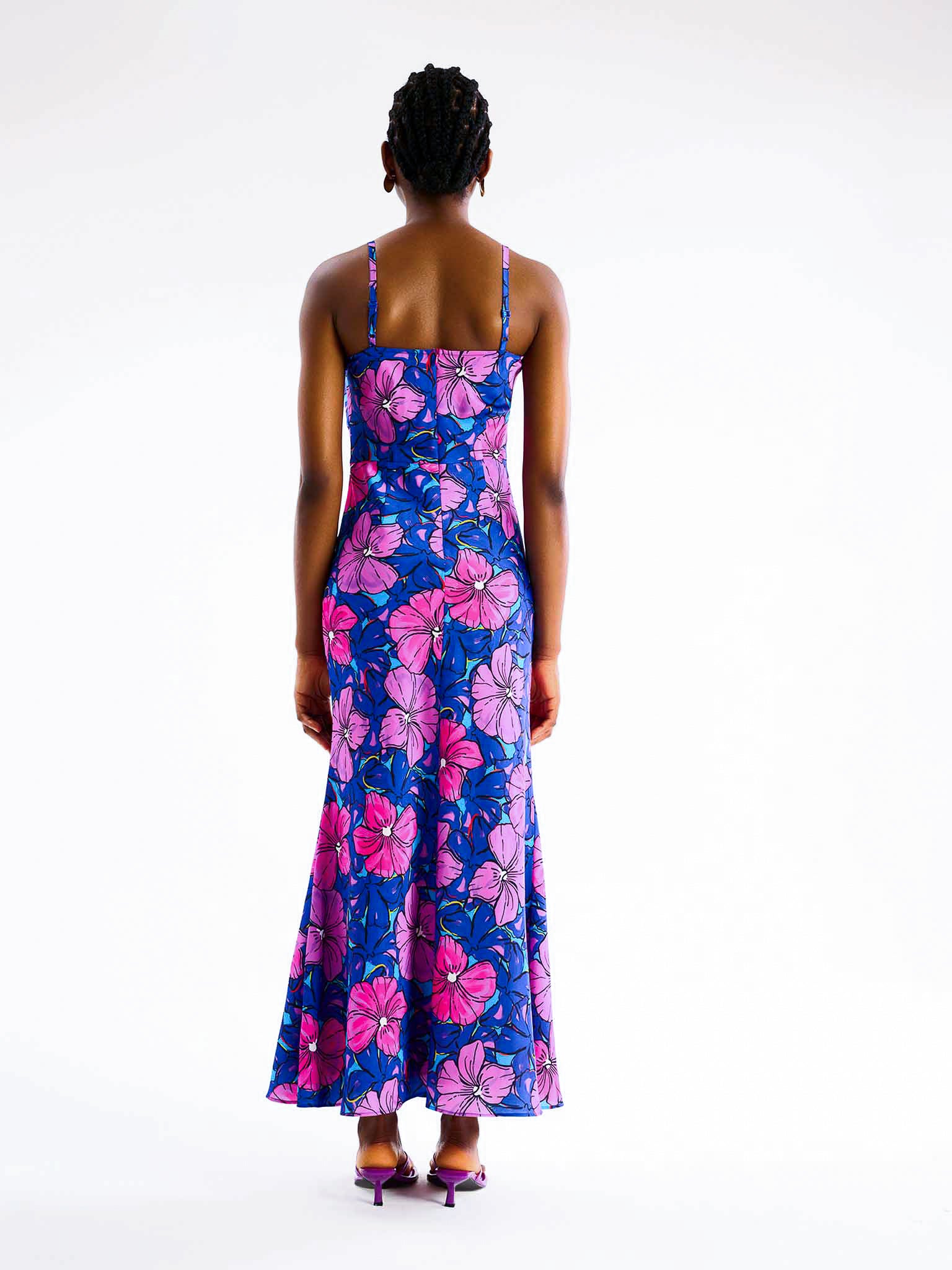 Wanda Dress in Floral Print - Image 3